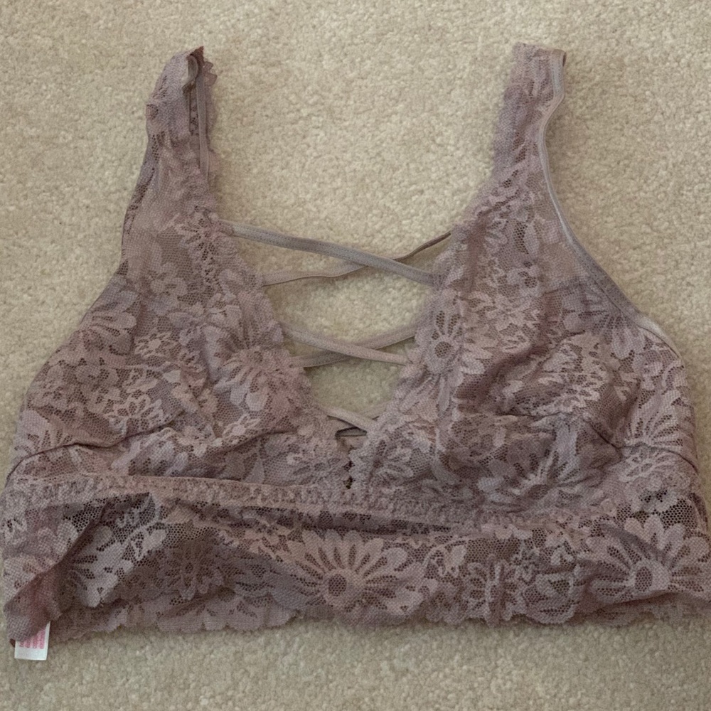 NWT VS PINK strappy bralette